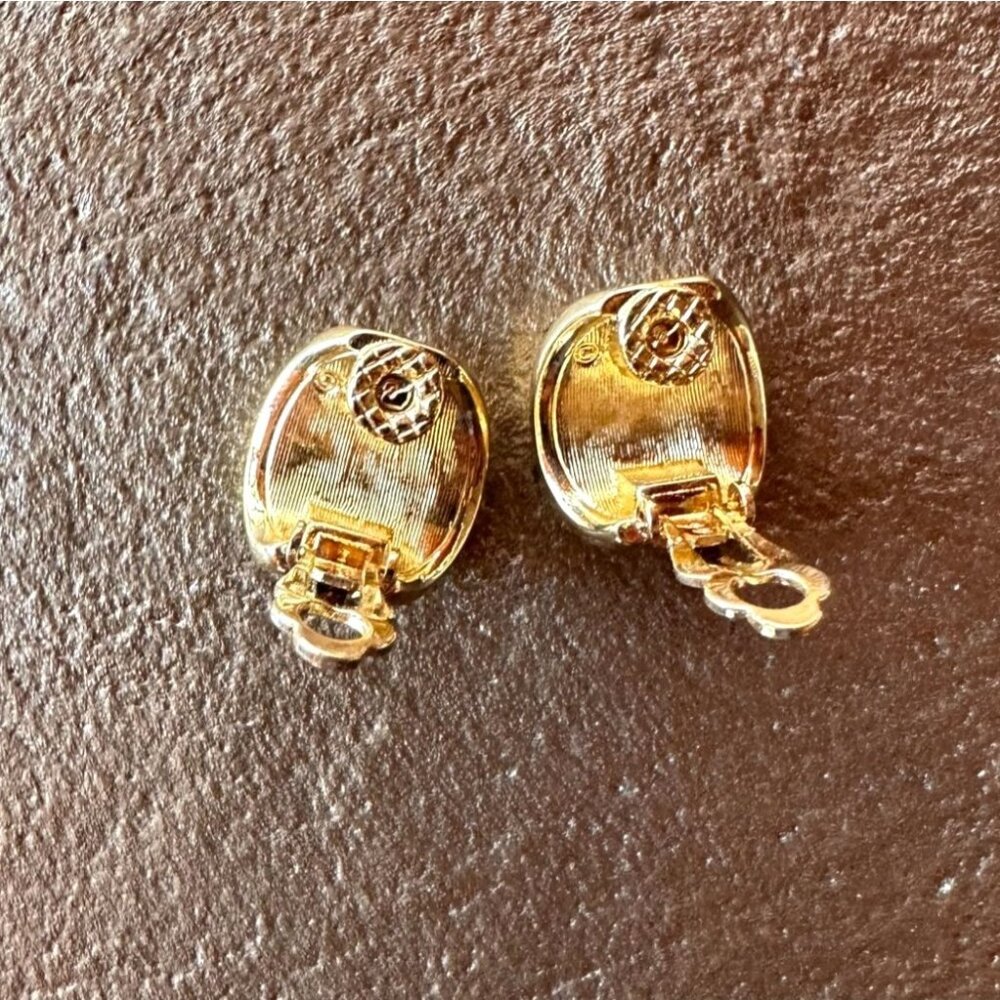 Vintage Swarovski Gold-Tone Clip-On Earrings Blue Clear Crystals Huggie Hoop - Picture 9 of 9